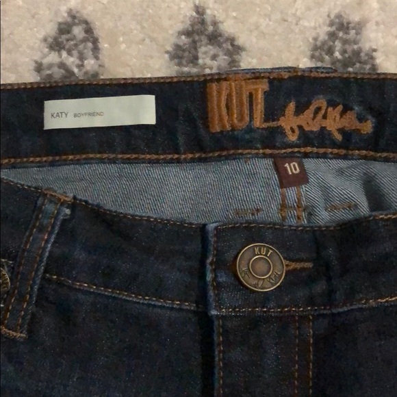 Jeans - Picture 2 of 3